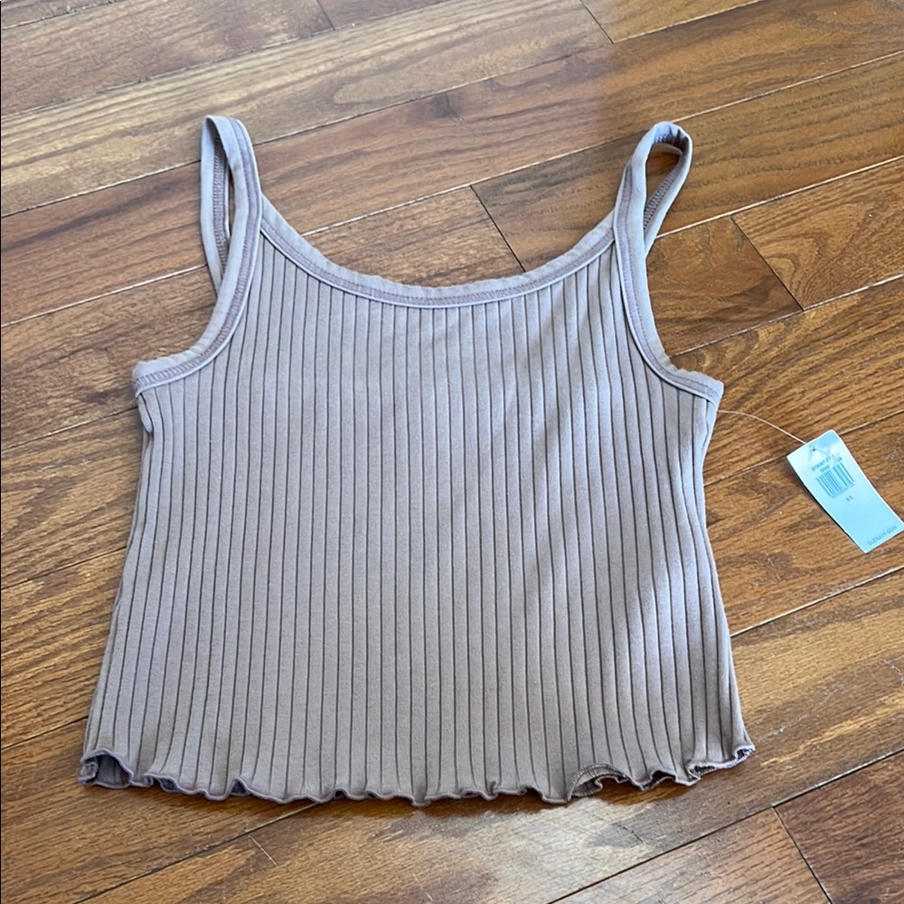 🤎NWT Old Navy Cropped Tank Top🤎